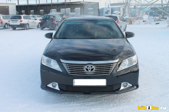 Toyota Camry XV50 2.5 AT (181 л.с.) 