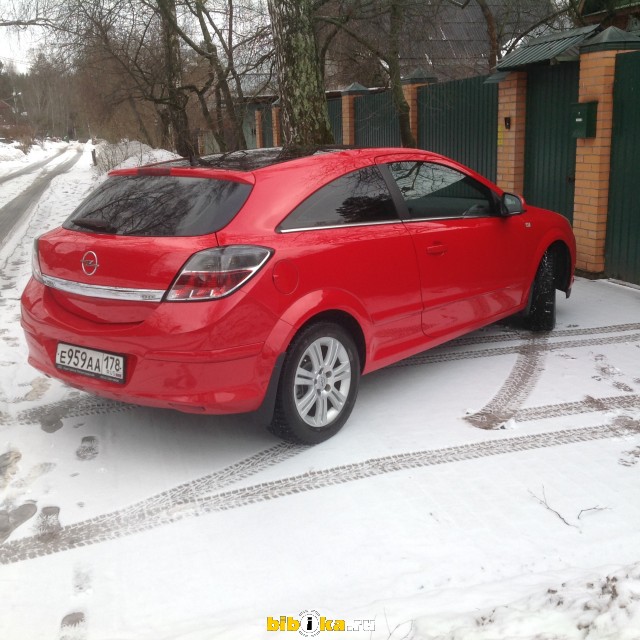 Opel Astra H 1.8 AT (140 л.с.) Cosmo