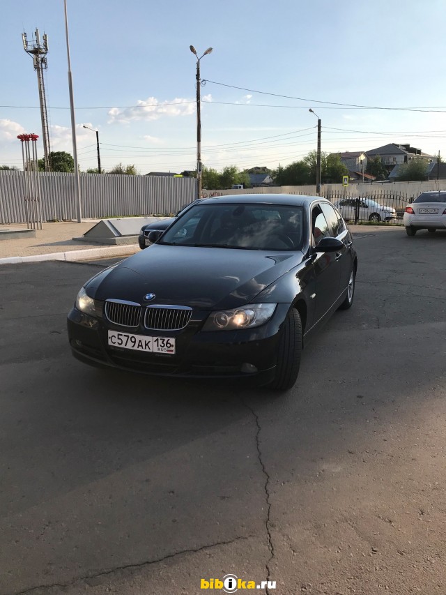 BMW 325  