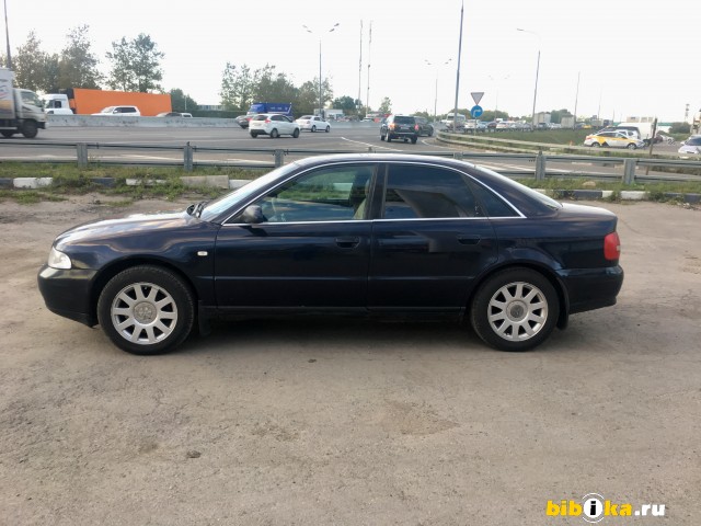 Audi A4 B5 [рестайлинг] 2.4 MT (165 л.с.) 