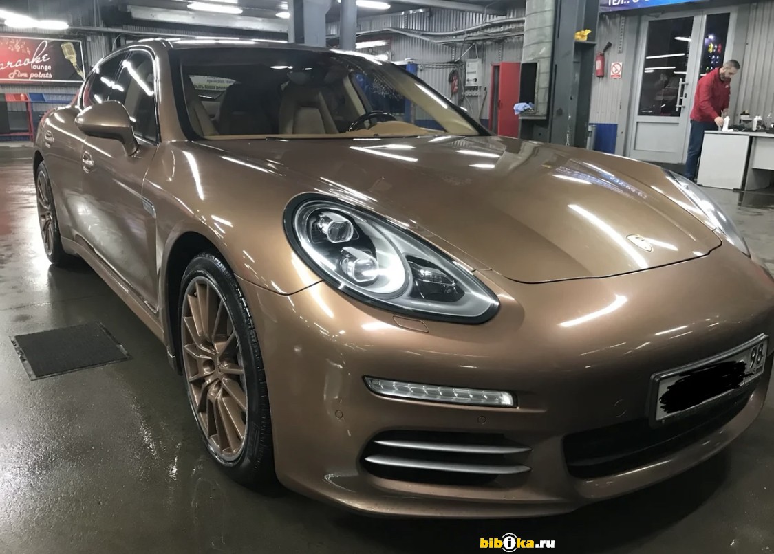 Porsche Panamera e2b