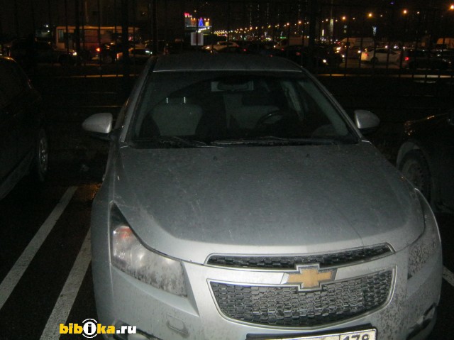 Chevrolet Cruze J300 1.6 AT (109 л.с.) средняя