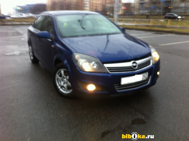 Opel Astra Family/H [рестайлинг] 1.8 AT (140 л.с.) Cosmo
