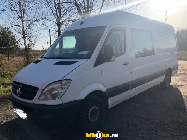 Mercedes Benz Sprinter с456ас136