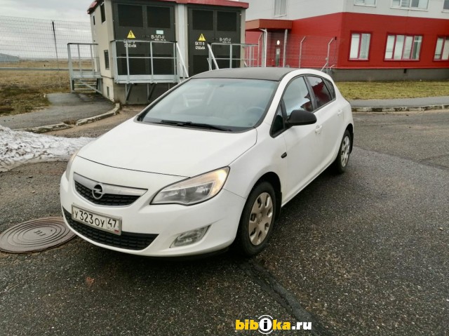 Opel Astra J 1.4 MT (90 л.с.) 