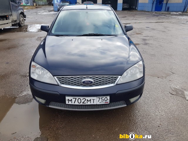 Ford Mondeo 3 поколение [рестайлинг] 2.0 MT (145 л.с.) 