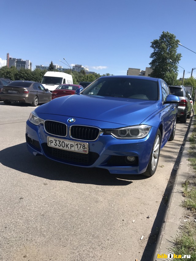 BMW 320  