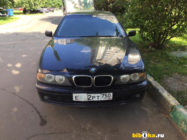 BMW 525  