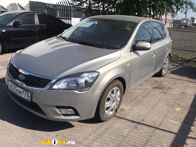 Kia Cee`d  