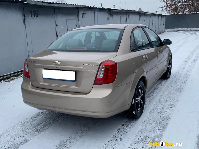 Chevrolet Lacetti 2007 седан золотой