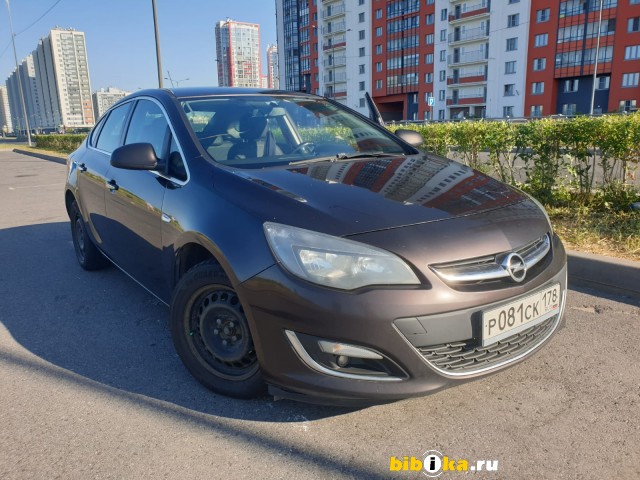 Opel Astra J[рестайлинг] 1.6 MT (115 л.с.) Cosmo