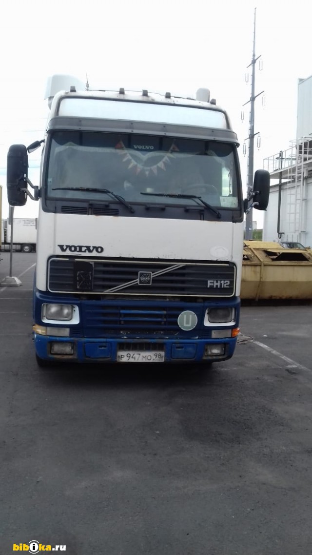 Volvo F12 тягач 