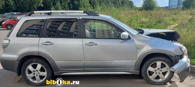 Mitsubishi Outlander 1 поколение 2.4 AT 4WD (160 л.с.) Люкс