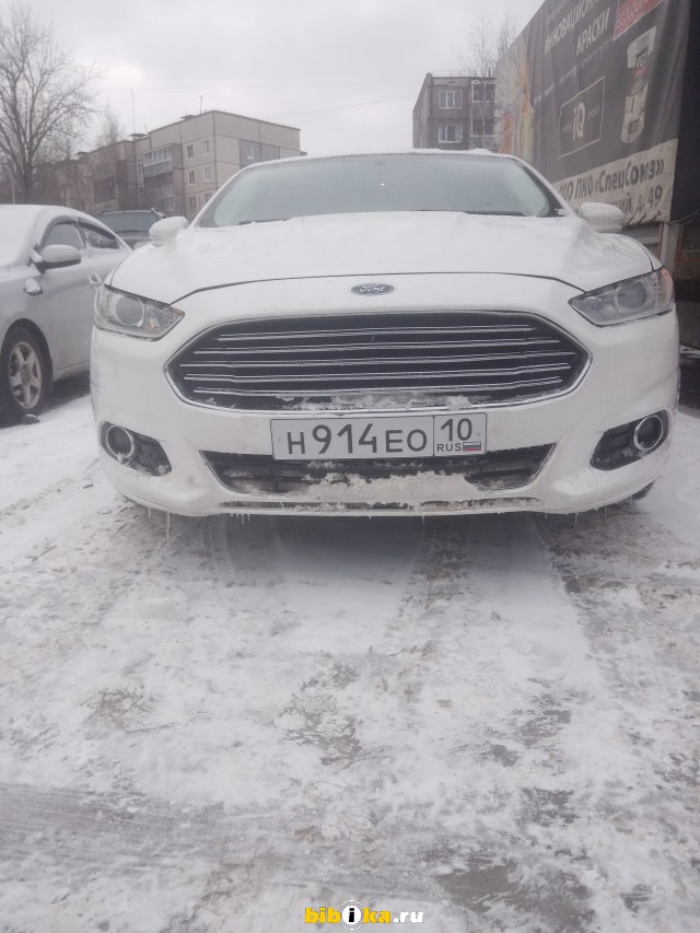 Ford Fusion  титанюм