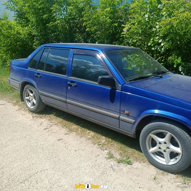 Volvo 940 1 поколение 2.3 MT (130 л.с.) 