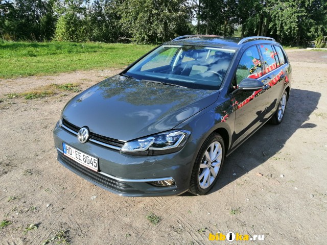 Volkswagen Golf VII 1.5 АВТОМАТ HIGHLINE