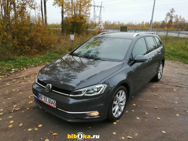 Volkswagen Golf VII 1.5 АВТОМАТ HIGHLINE