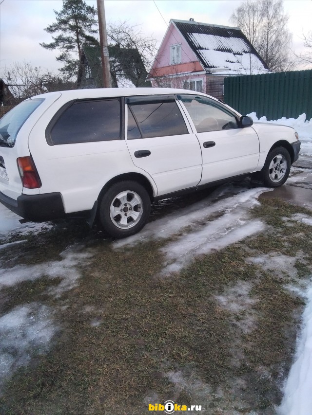 Toyota Corolla E100 1.5 AT (105 л.с.) Базовая