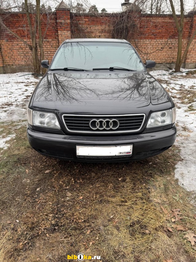 Audi A6 A4/C4 2.6 MT (150 л.с.) S-LINE