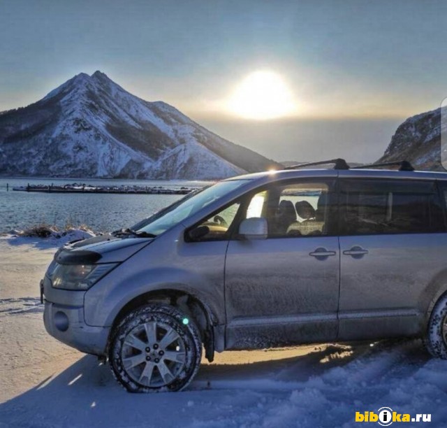 Mitsubishi Delica  Chamonix