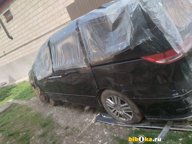 Honda Elysion 1 поколение 2.4 AT (160 л.с.) 
