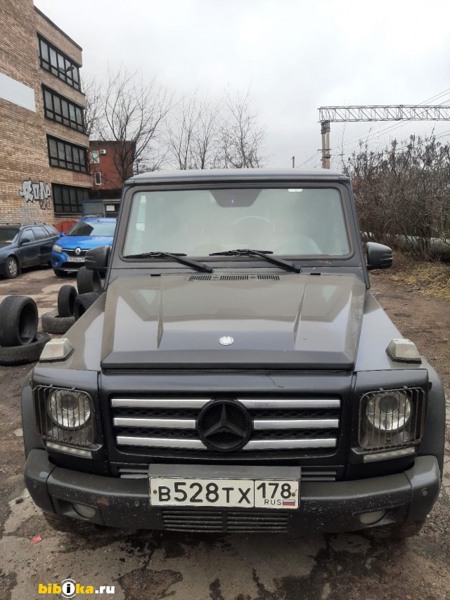 Mercedes-Benz G - Class 500 