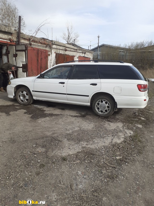 Nissan Expert W11 1.8 AT (125 л. с.) 