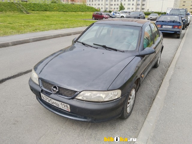 Opel Vectra B 1.6 MT (75 л.с.) 