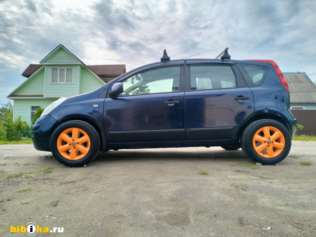 Nissan Note E11 1.6 AT (110 л.с.) 