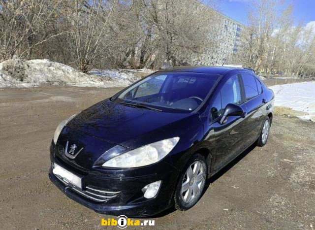 Peugeot 408  