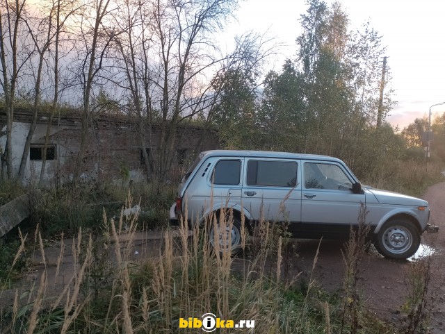 ЛАДА (ВАЗ) Нива 2131 Базовая Базовая