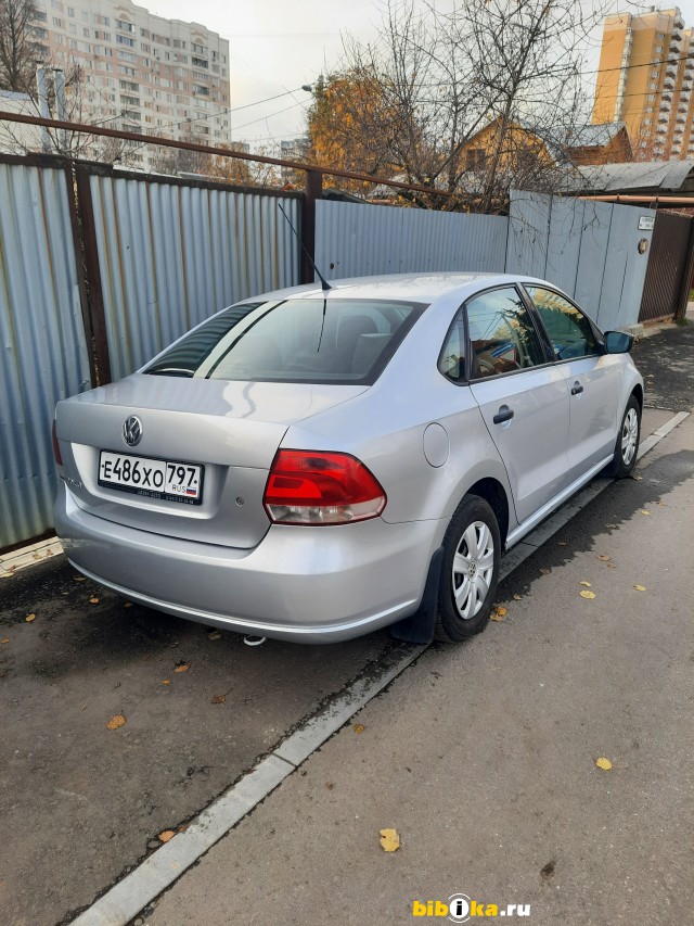 Volkswagen Polo 5 поколение 1.6 MT (105 л.с.) 