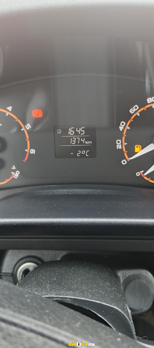 ЛАДА (ВАЗ) Нива Легенд 2121  