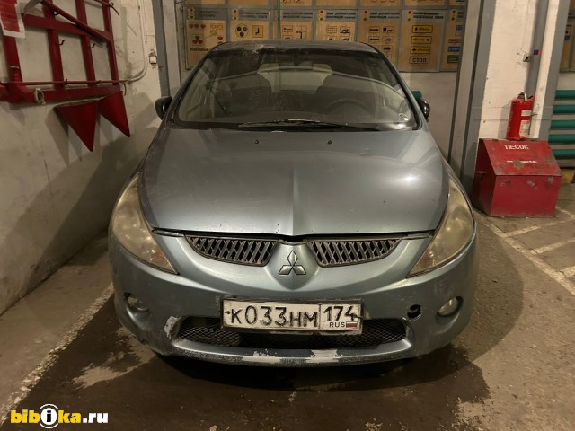 Mitsubishi Grandis 1 поколение 2.4 MT (162 л.с.) 