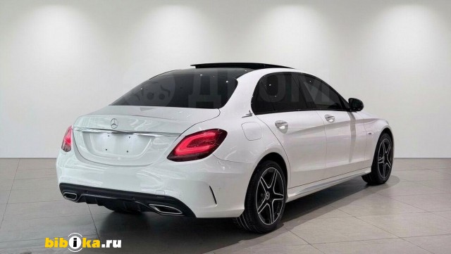 Mercedes-Benz C - Class  