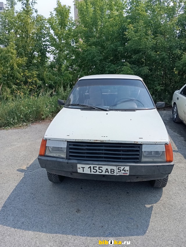 ЗАЗ 1102  Таврия