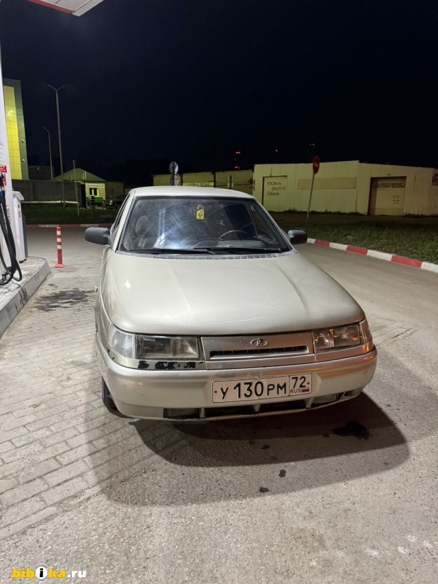 ЛАДА (ВАЗ) 2112 1 поколение 1.5 MT (92 л.с.) 