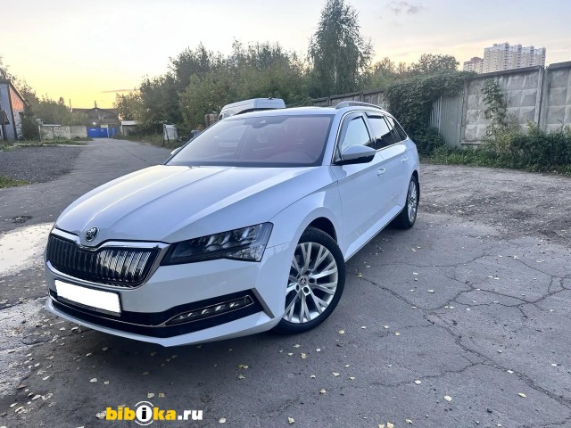 Skoda Superb III поколение ресталинг Skoda Superb III Combi iV(универсал) рестайлинг  2022 - гибрид